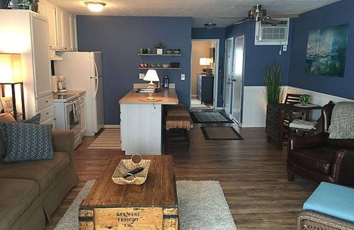 Port Clinton Condo | Lake Erie Waterfront Condo with Pool and Beach - Welcome to Our Nest