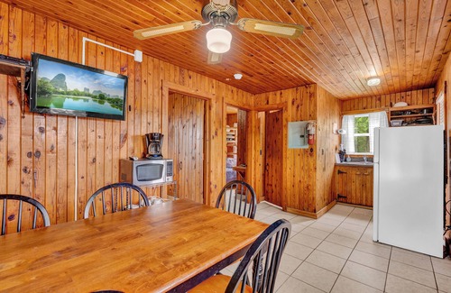 Smithville Cabin | Lake Front 2 Bedroom Cabin With a Pool and Bar & Grill