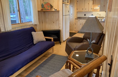 Longville Cottage | Lake front cottage - 2024 Specials Now! Beach and spectacular views!