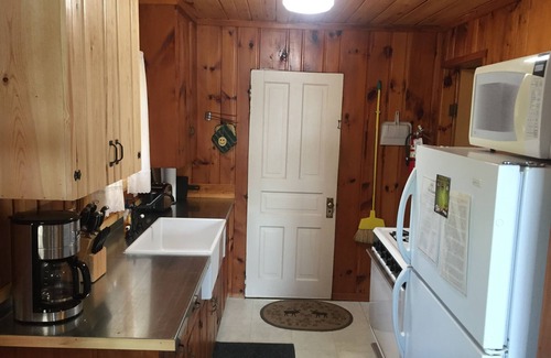 Longville Cabin | Lake front cottage - Brainerd Lakes Area - beautiful sandy beach, pristine view!