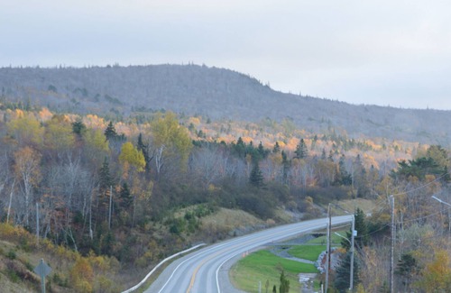 Irish Cove House | Lake front get away