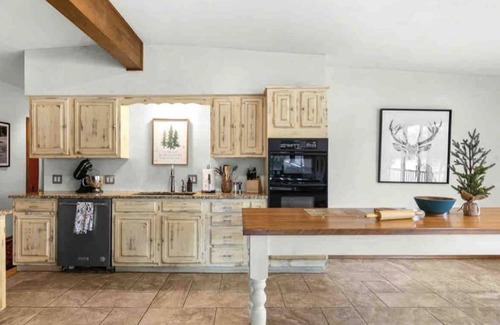 Kimberling City House | Lake Front Home with the Best Views on Table Rock Lake. Sleeps 16