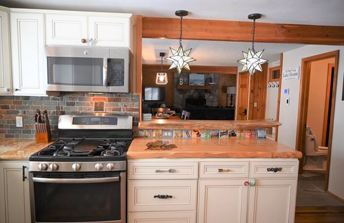 Boyne City House | Lake Front, Lake Charlevoix, Large Park like setting.