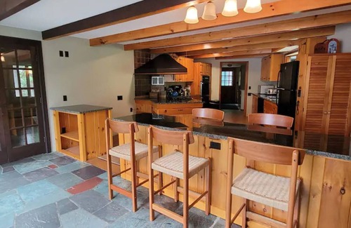 Saranac Lake House | Lake front, Lake view, Woods, Dock, Privacy, Pet-Friendly, Sleeps 8