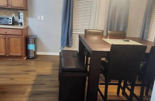 Newnan House | lake front property in a beautiful subdivision