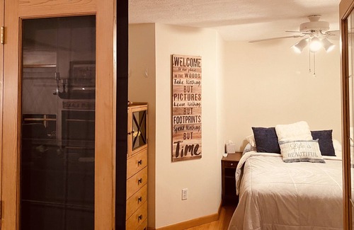 Shapleigh House | Lake Front Property with Breathtaking Views and Sunsets