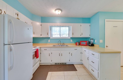 Lake George House | Lake George Getaway 3 Mi to Six Flags Great Escape