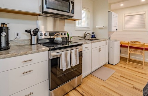 Lake George Cabin | Lake George Luxury Cabin (Alcove Studio)