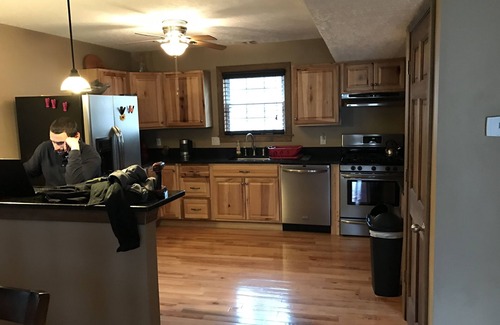 Lackawaxen House | Lake House in Ski Resort with Horseback Riding