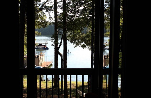 Gainesville House | Lake House on Deep Water with Dock - 4 Bedroom 3 1/2 Bath Sleeps 12