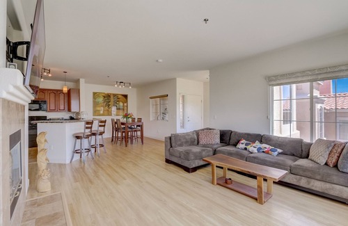 Boulder City Condo | LAKE LIFE