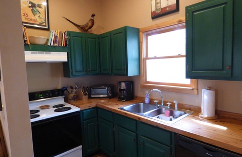 Lake Lure Cottage | Lake Lure Rental: Romantic Lake Getaway