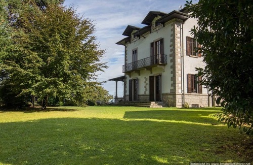 Stresa Villa | Lake Maggiore holiday rental, self catered rental Italian Lakes, Villa on Lake Maggiore for rent, holiday rental Italy