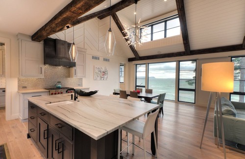Lake Leelanau House | Lake Michigan Beach Front Home