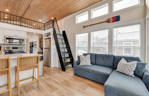 Sherrills Ford House | Lake Norman Home w/Pool Access & Water Views!