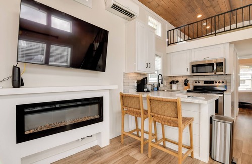 Sherrills Ford House | Lake Norman Home w/Pool Access & Water Views!