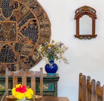 Udaipur District Hotel | Lake Pichola Hibiscus Hotel