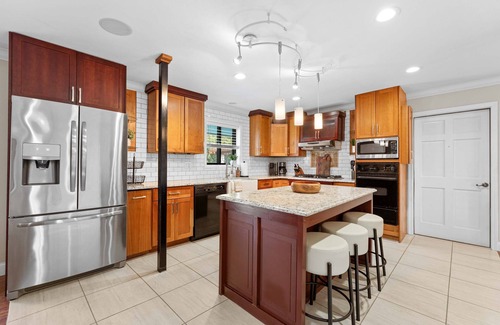 Downtown Branson House | Lake Shore Landing – For 20!