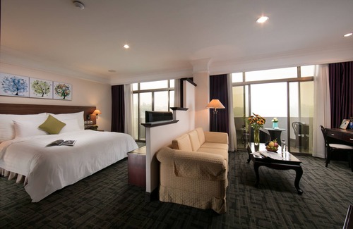 Ngoc Khanh Hotel | Lake Side Hotel