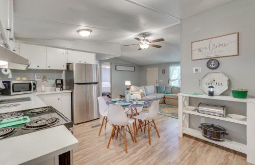 Milledgeville House | Lake Sinclair Escape Screened Porch, Modern Style