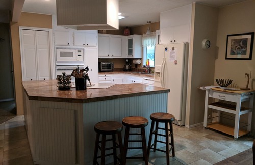 Port Angeles House | Lake Sutherland Home, Hot Tub, Private Dock, 2 Acres, Bunk House/Game Room!