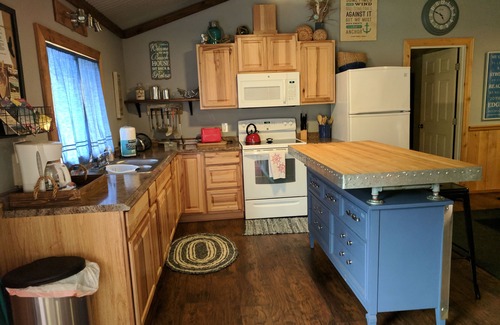 Port Angeles House | Lake Sutherland Home, Hot Tub, Private Dock, 2 Acres, Bunk House/Game Room!