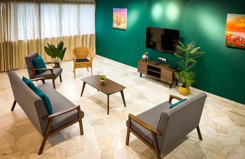 Larut House | Lake View 53 Heritage by LOUIS