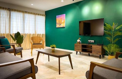 Larut House | Lake View 53 Heritage by LOUIS