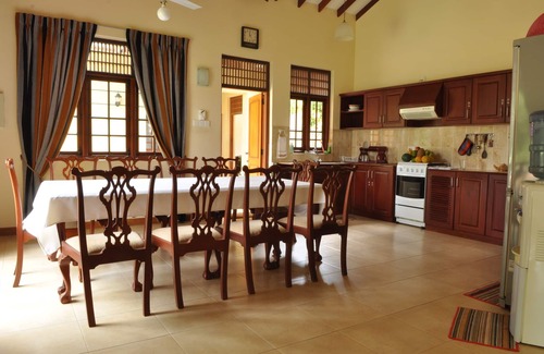 Yodakandiya Hotel | Lake View Bungalow Yala