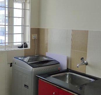 Thiruvananthapuram Apartment | Lake View Family Apartment Akkulam Triandrum
