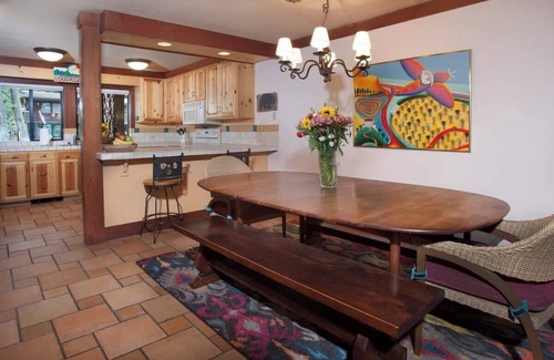 Tahoe Tavern House | Lake View|Pier|Bouys|Pickleball|Walk to town