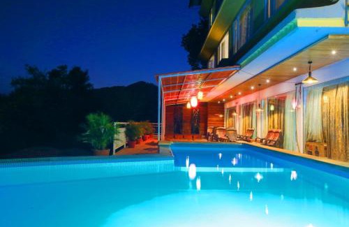 Hudco Colony Resort | Lake View Resort Lonavala