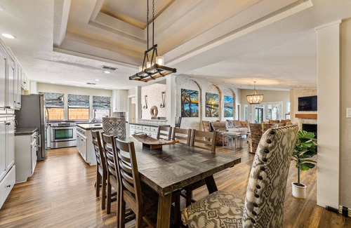 Lakeway House | Lake Views + Pool & Waterfall - Lake Travis Vista!