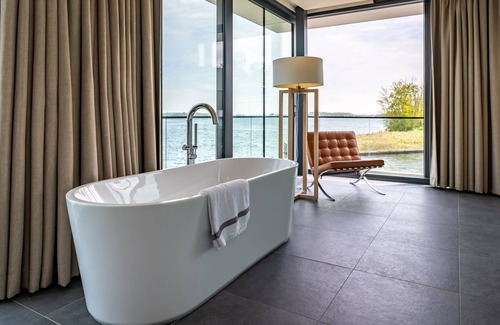 Arnemuiden Villa | Lake villa with dock on the Veerse Meer - 8 persons - WPW-22