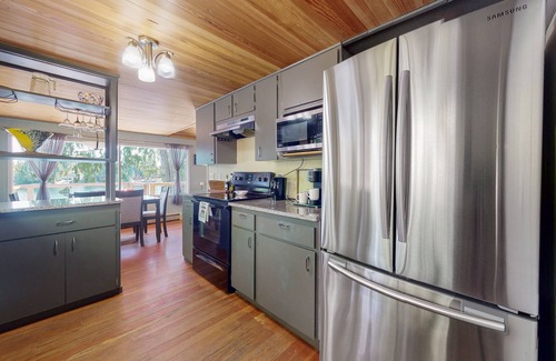 Grapeview House | Lakefront beauty with private dock, kayak, pedal boat & fantastic water view