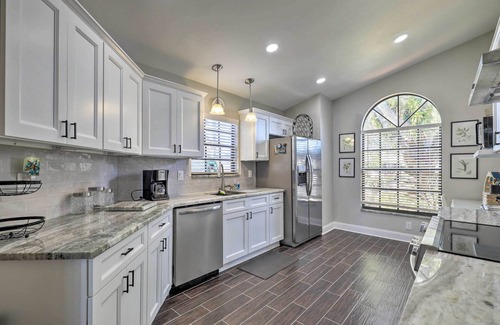 Providence Lakes House | Lakefront Brandon Home w/Patio & Screened Lanai!