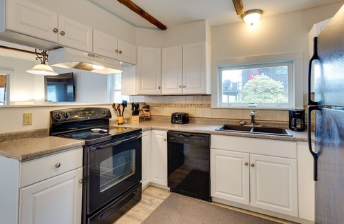 Sunapee Cabin | Lakefront Cabin w/Panoramic Water View & Access