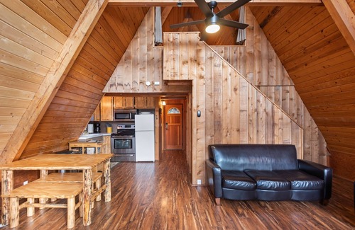 Coeur d'Alene Cabin | Lakefront cabin with huge deck, private dock, & great views
