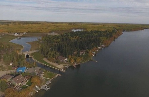 Loon Lake House | Lakefront Cabins for Rent, with private marina - Cabin 5