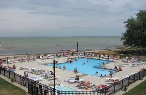 Port Clinton Condo | Lakefront Condo - Breathtaking Views, Pool/Private Beach, Walk to Jet Express!