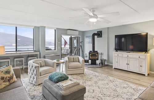 Naples Condo | Lakefront Condo | Close to Bristol Mountain | Lake Views