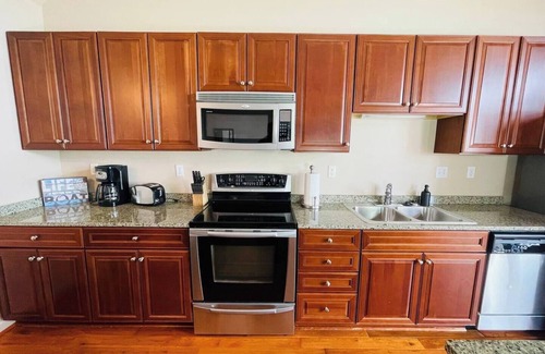 Sandusky Condo | Lakefront Condo On The Water W/Exceptional Views