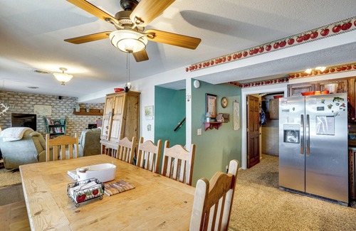 Gravois Mills House | Lakefront & Dog-Friendly Gem in Gravois Mills