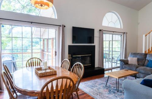 Lake Ozark House | Lakefront Haven with Private Dock
