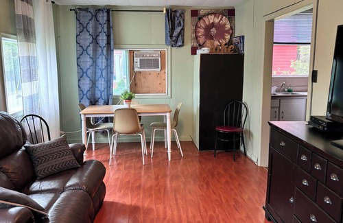 Norland Cottage | Lakefront Hideaway Resort