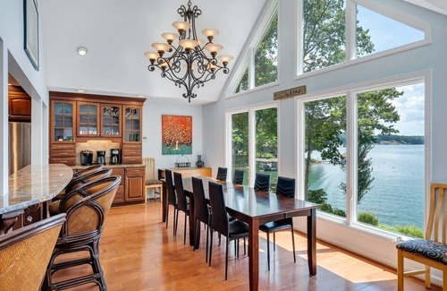 North Shore House | Lakefront home with private dock
