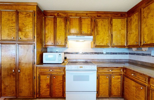 Prosperity House | Lakefront home with incredible sunset view, private dock, screened porch, and AC
