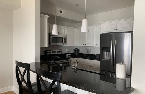 Geneva-on-the-Lake Condo | Lakefront Luxury 2Br/2Ba Lake View/Beach/Indoor Pool/Private balcony