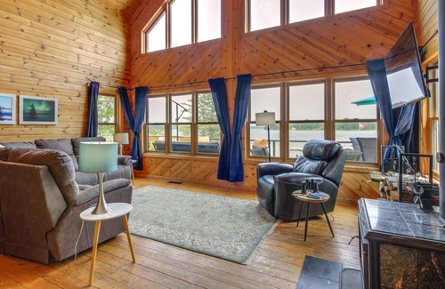 Nevis Cabin | Lakefront Nevis Home w/ Beach Access + Boat Slip!