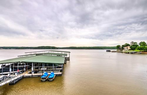 Osage Beach Apartment | Lakefront Osage Beach Condo Dock Your Boat Here!